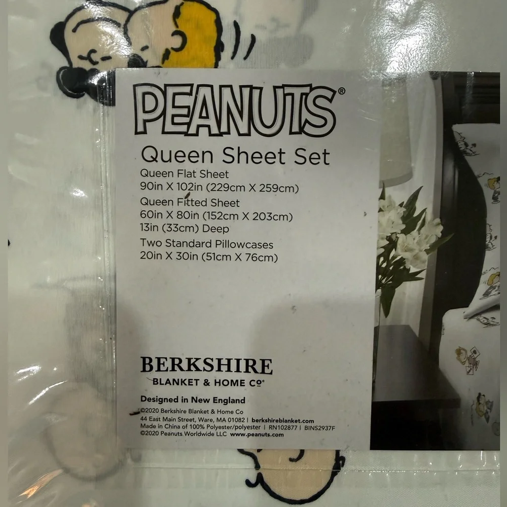 Peanuts Snoopy Sheets / Snoopy Love Sheets / Snoopy Valentines Sheets